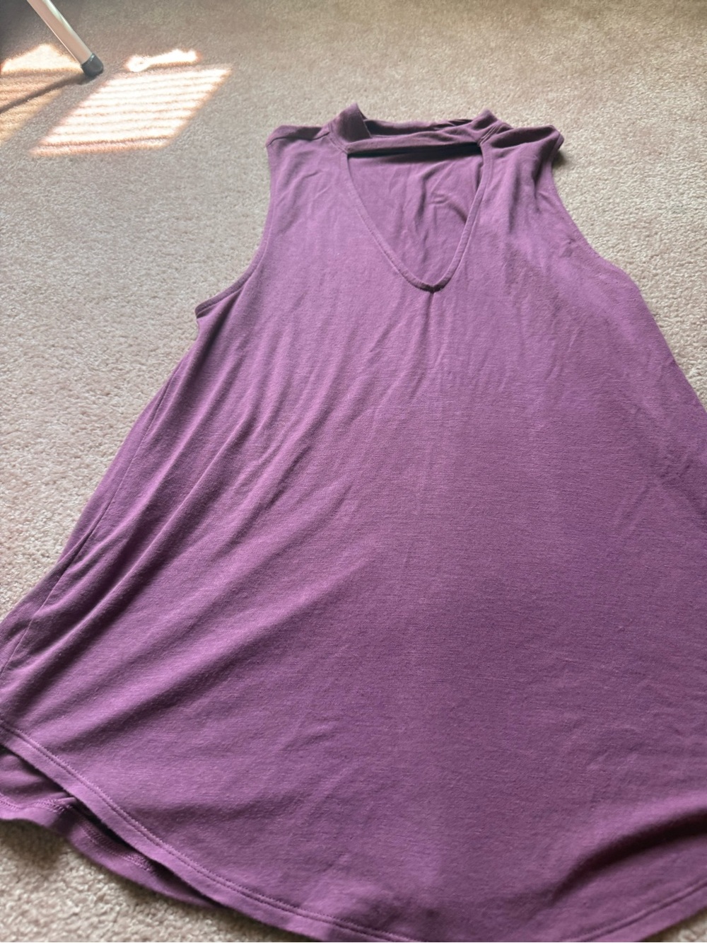 Express Sleeveless V-Neck Tank in Plum Purple
